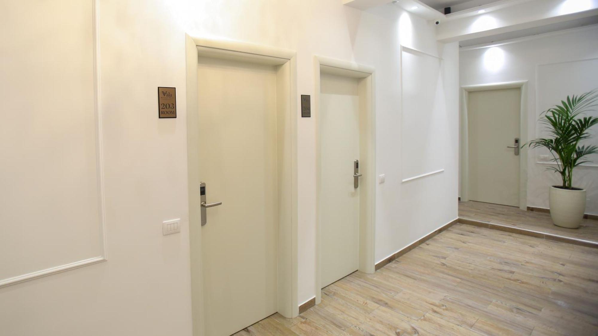 Vala Boutique Hotel Vlorë Extérieur photo